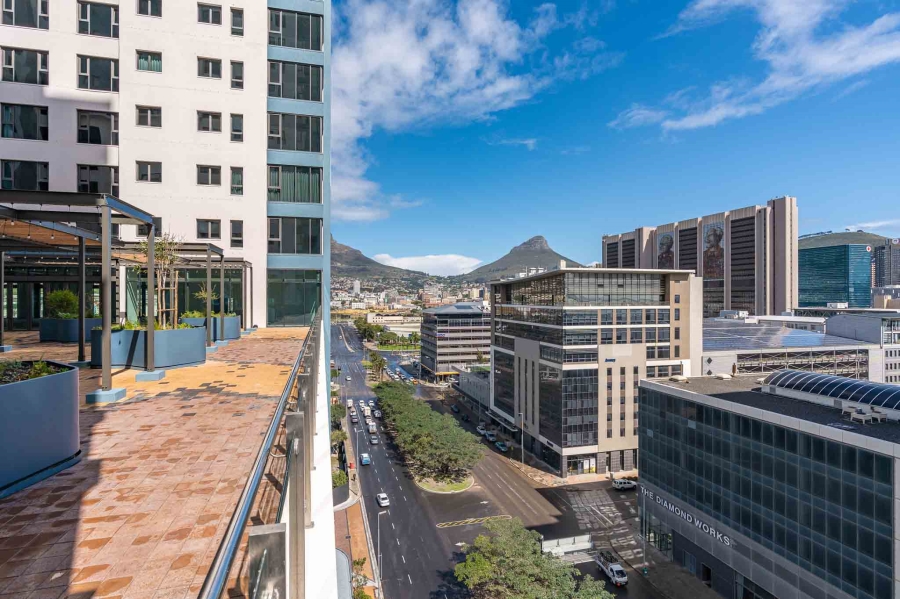 To Let 2 Bedroom Property for Rent in Foreshore Western Cape